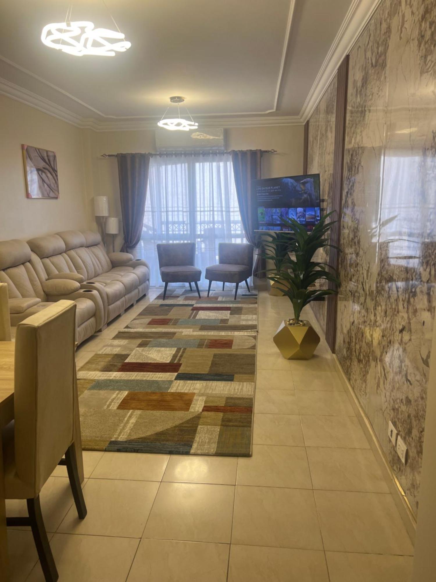 Luxurious Vip Apartment In Madinaty Furnished With High End Hotel Furniture المظهر الخارجي الصورة